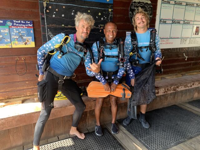 During PADI AWARE Week, our amazing Dive Friends Bonaire staff geared up and jumped in for some underwater cleanup dives at our house reefs! At the Hamlet Oasis - Cliff dive site, we were thrilled to find no trash at all (way to go, ocean!). At our Yellow Submarine house reef, we did find some debris, but our hardworking team cleaned it up. Big thanks to our staff for their dedication to keeping our reefs beautiful and ready for everyone to enjoy! 💙

#cleanup #padiawareweek #padi #cleanupdive #bonaire #cleanupbonaire